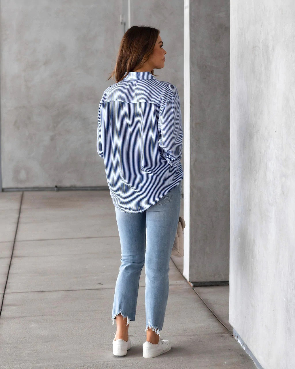 Charmo Striped Button Down Blouses Shirts for Womens Dress Shirts Long Sleeve Collared Blouses Work Business Casual Tops
